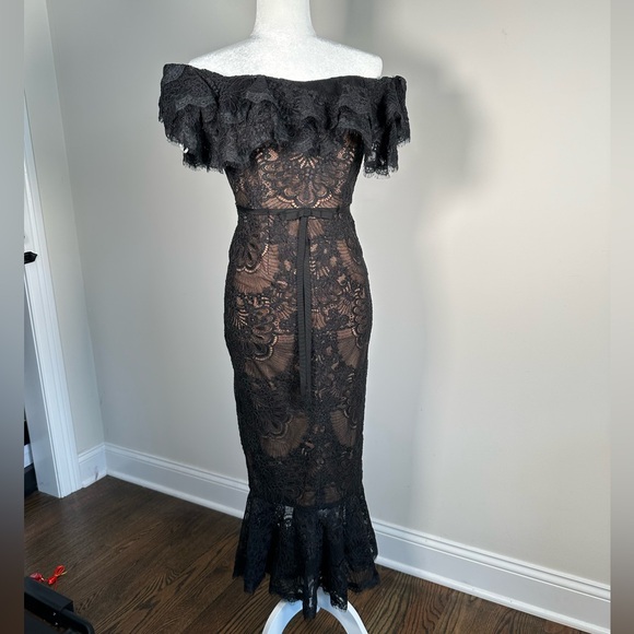 MARCHESA NOTTE LACE OFF SHOULDER DRESS SIZE 0 - Picture 1 of 11